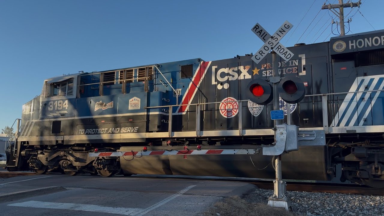 CSX 3194 (Spirit of Law Enforcement) Manifest West | Hubbards Ln. Railroad Crossing, Richlawn, KY