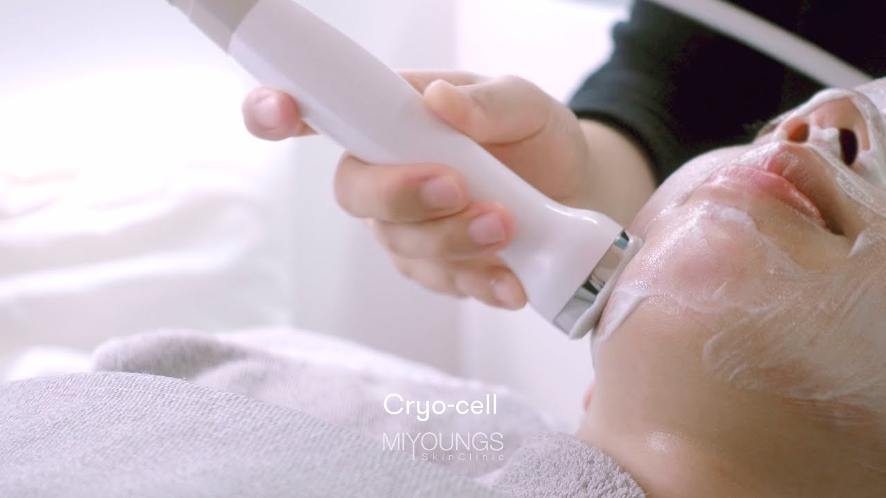 Cryo-cell Cooling, Soothing, Skin Recovering Facial Care