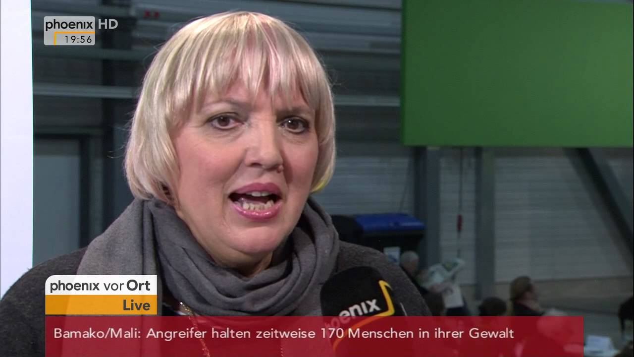 Bundesdelegiertenkonferenz B'90/Grüne: Interview mit Claudia Roth am 20.11.2015