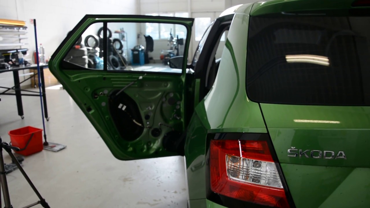 Skoda Fabia Door panel removal