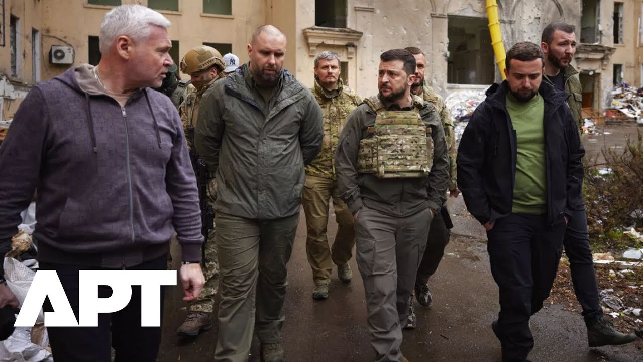 Zelensky Visits Frontline Troops in Kharkiv as Russia Intensifies Attacks | APT