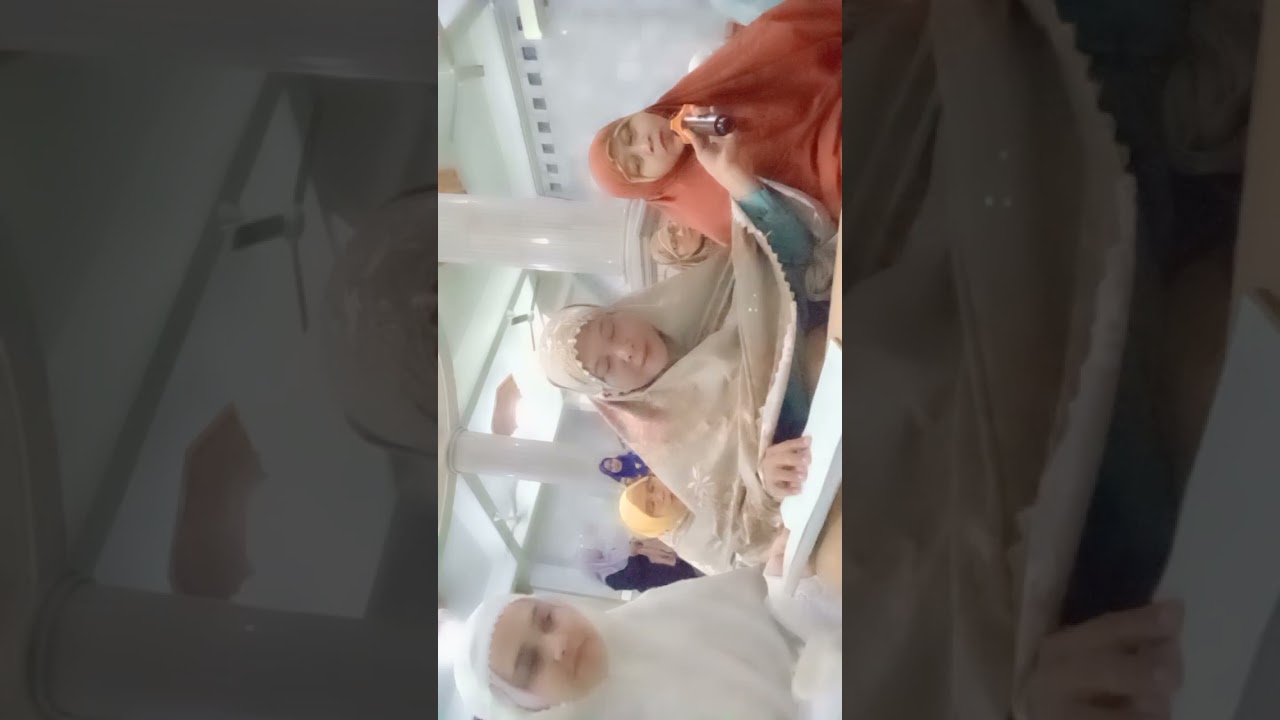 Sebelum sholat Tasbih kita sholawatan dulu Yaa ayyuhannabi