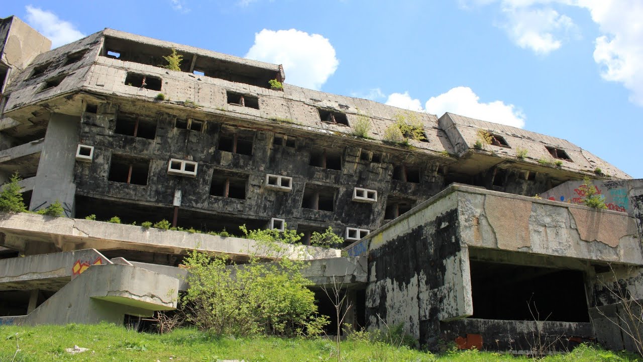 Hotel Igman Sarajevo – Verlassenes Olympia-Hotel mit düsterer Geschichte | Lost Place Bosnien