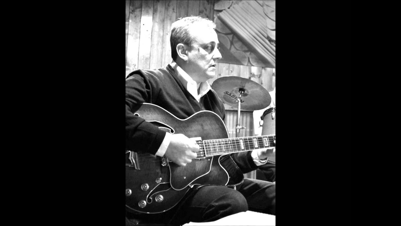 LOOK TO THE SKY - Trio Live Jazz Bossa - Maurizio Piraino, Piero Nitti, Franco Mercorella