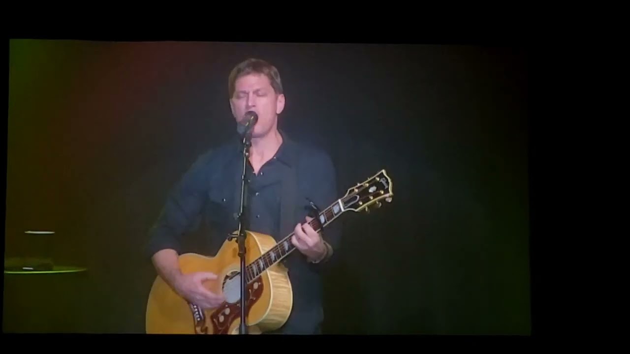 Acoustic Performance with Rob Thomas & Kyle Cook of #MatchboxTwenty | Nov 30, 2023 | Morongo Casino