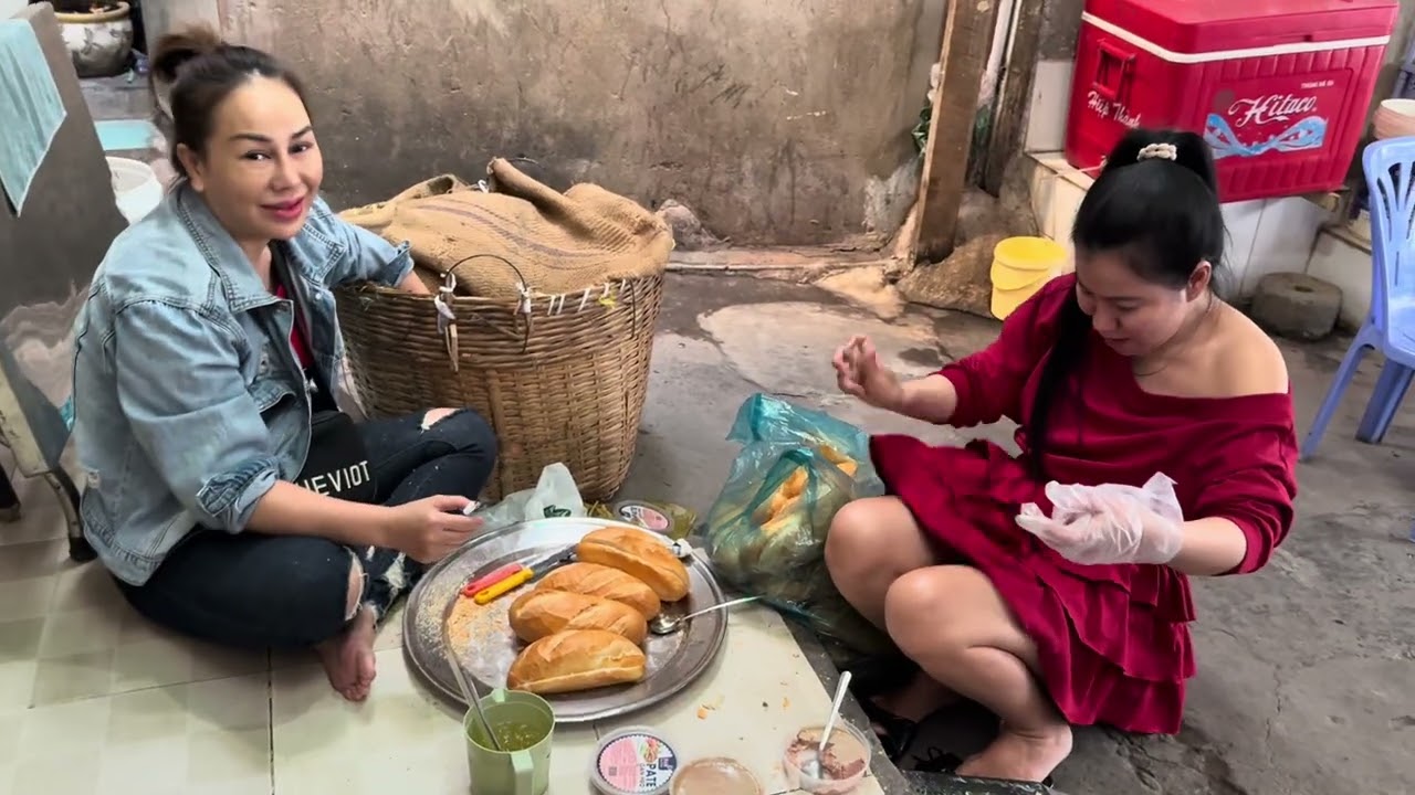 Cam ơn#a ông nôi #đã gieo duyen 100 ổ banh mì #cho mái ấm tiphan 