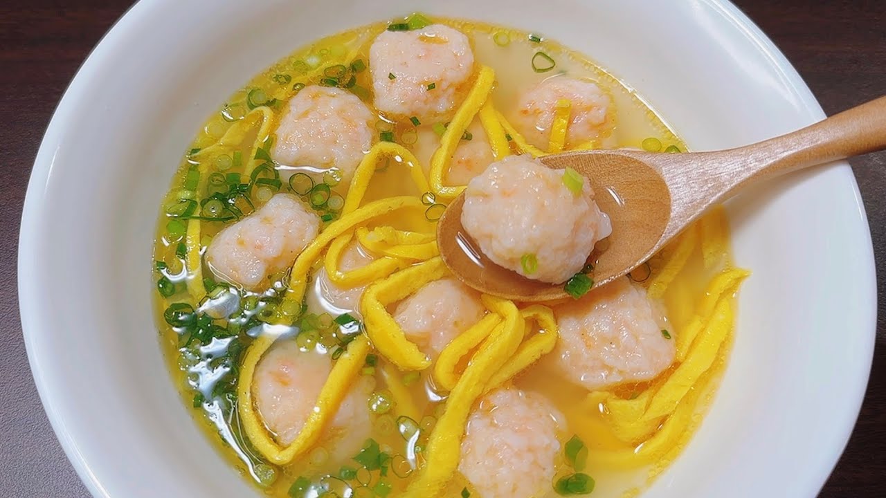 How to Make Super Easy and Delicious Shrimp Ball Soup - Shrimp Smooth Soup Recipe - Home Cooking