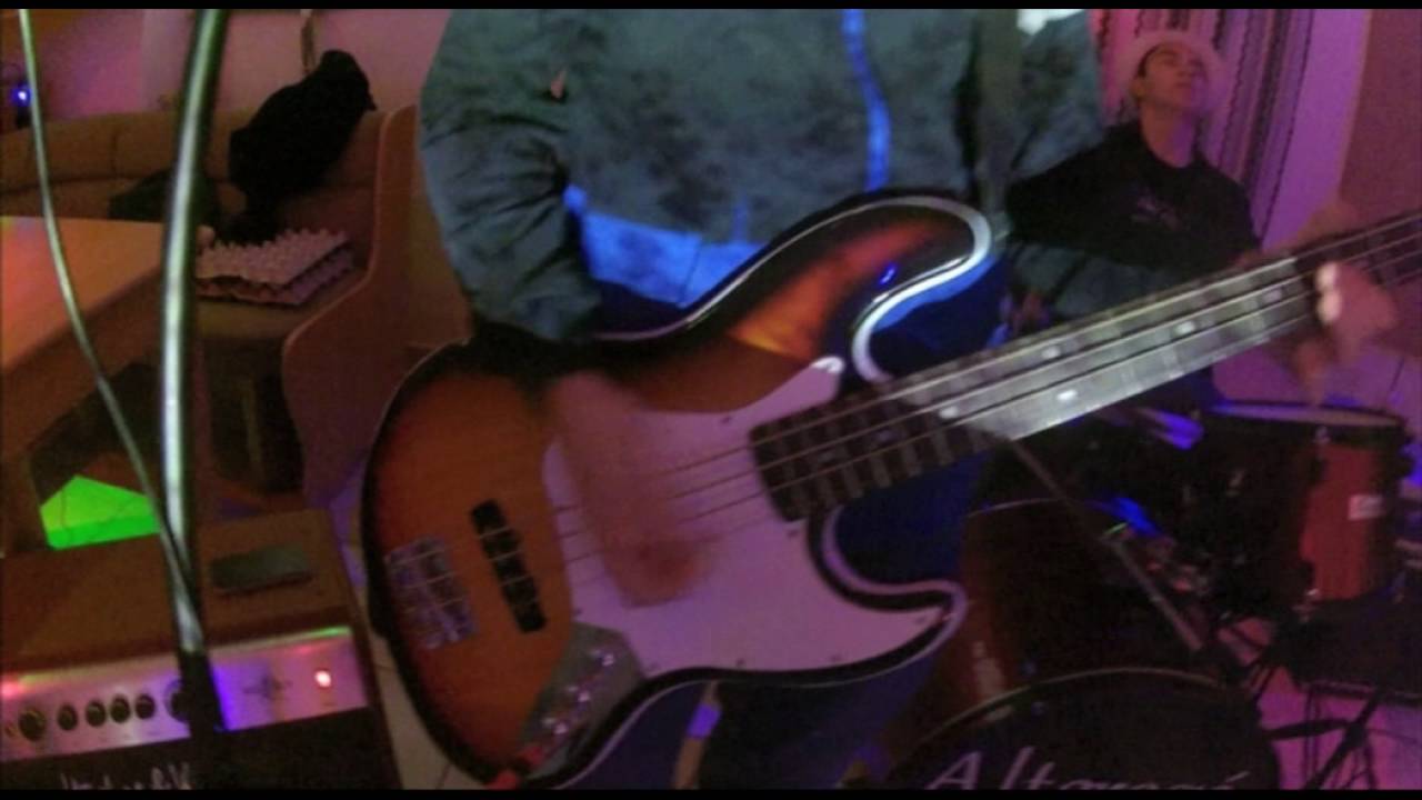 Teddy Queen  - Ez a hely (Official video)