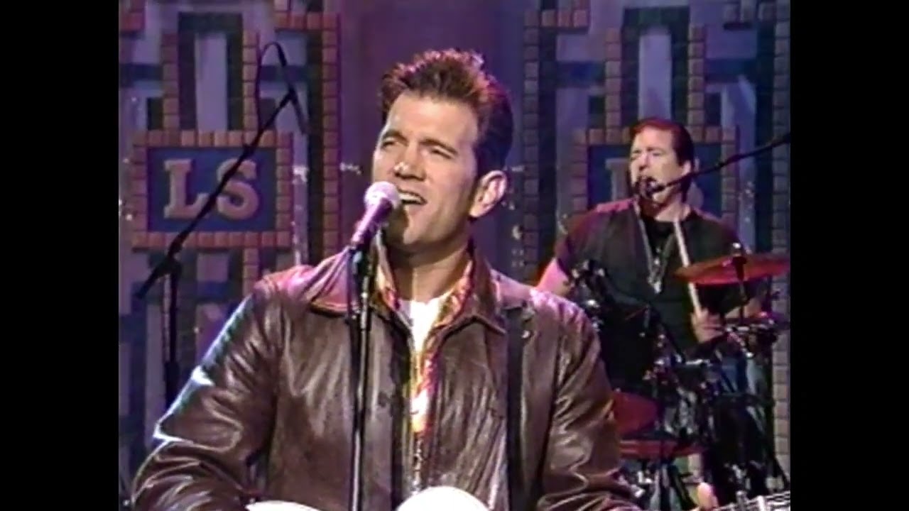 Chris Isaak and Silvertone - 