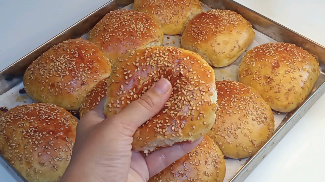 Brioche sans lait,sans beurre et sans pétrissage tellement douce   كرص بدون زبدة و لا حليب ولا عجن