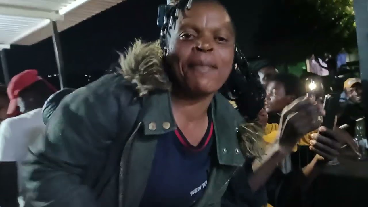 ZOZO kujoni live performance at ngudza