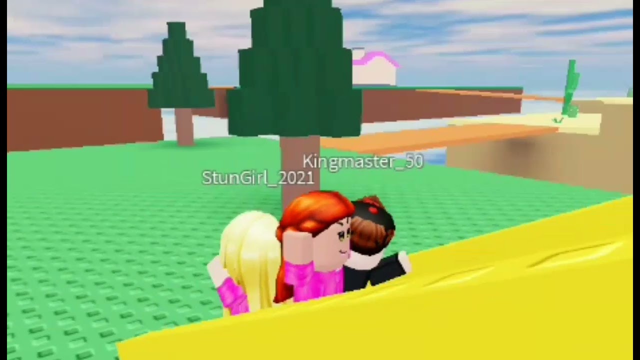 *So Cute* Lucky users #Kingmaster50 #Evey987Evey #StunGirl Game: #roblox #BloxikinIsland