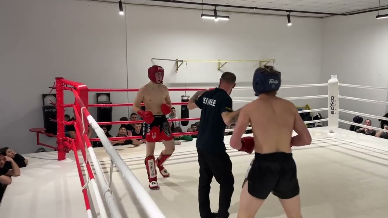 Цыганко Егор синий угол Чемпионат Днепра К-1