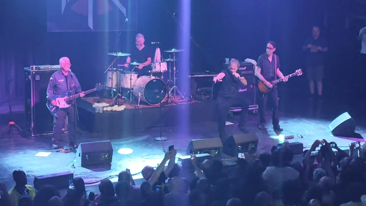 Dead Kennedys - California Über Alles, live LAV - Lisboa ao Vivo, 24.06.2025