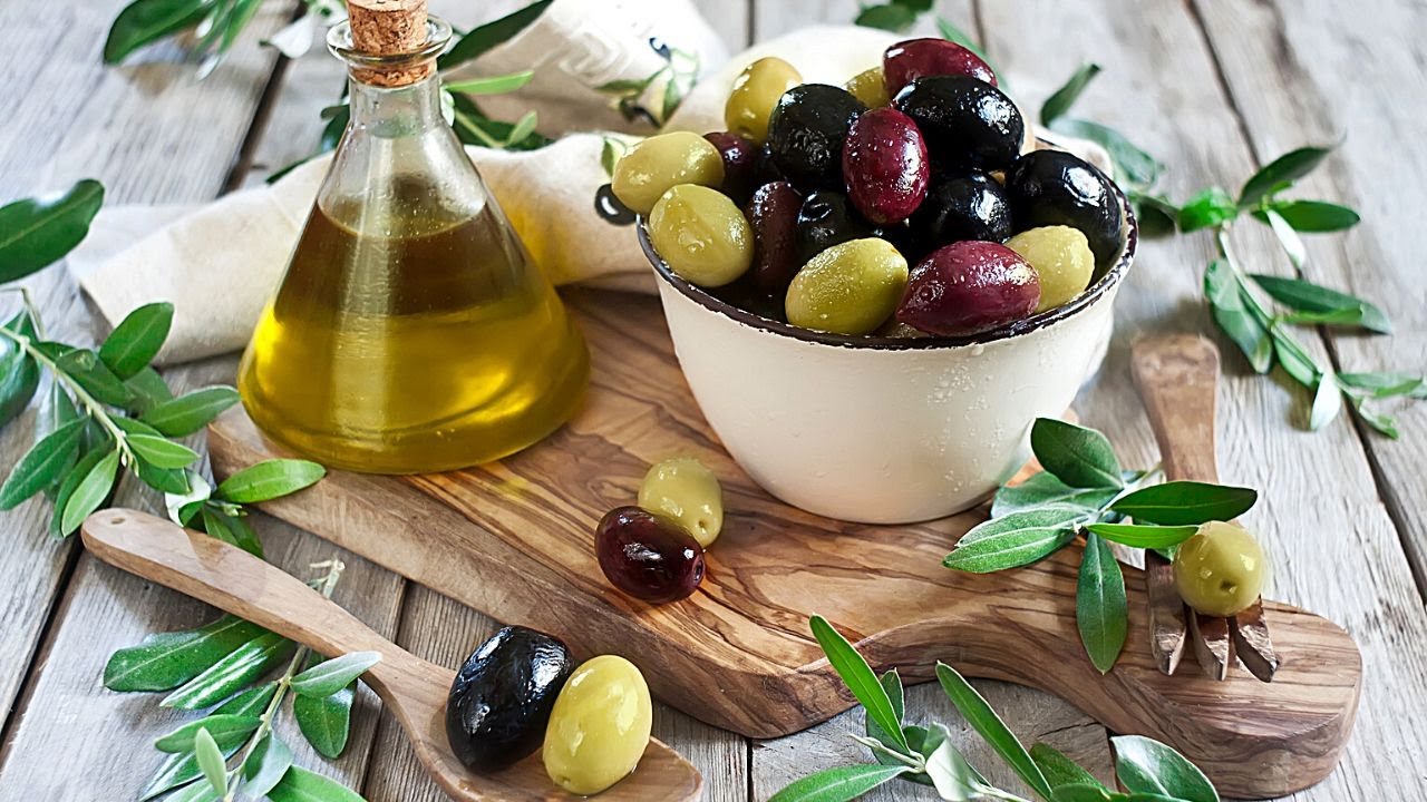 Как делают оливковое масло | Как это растет?