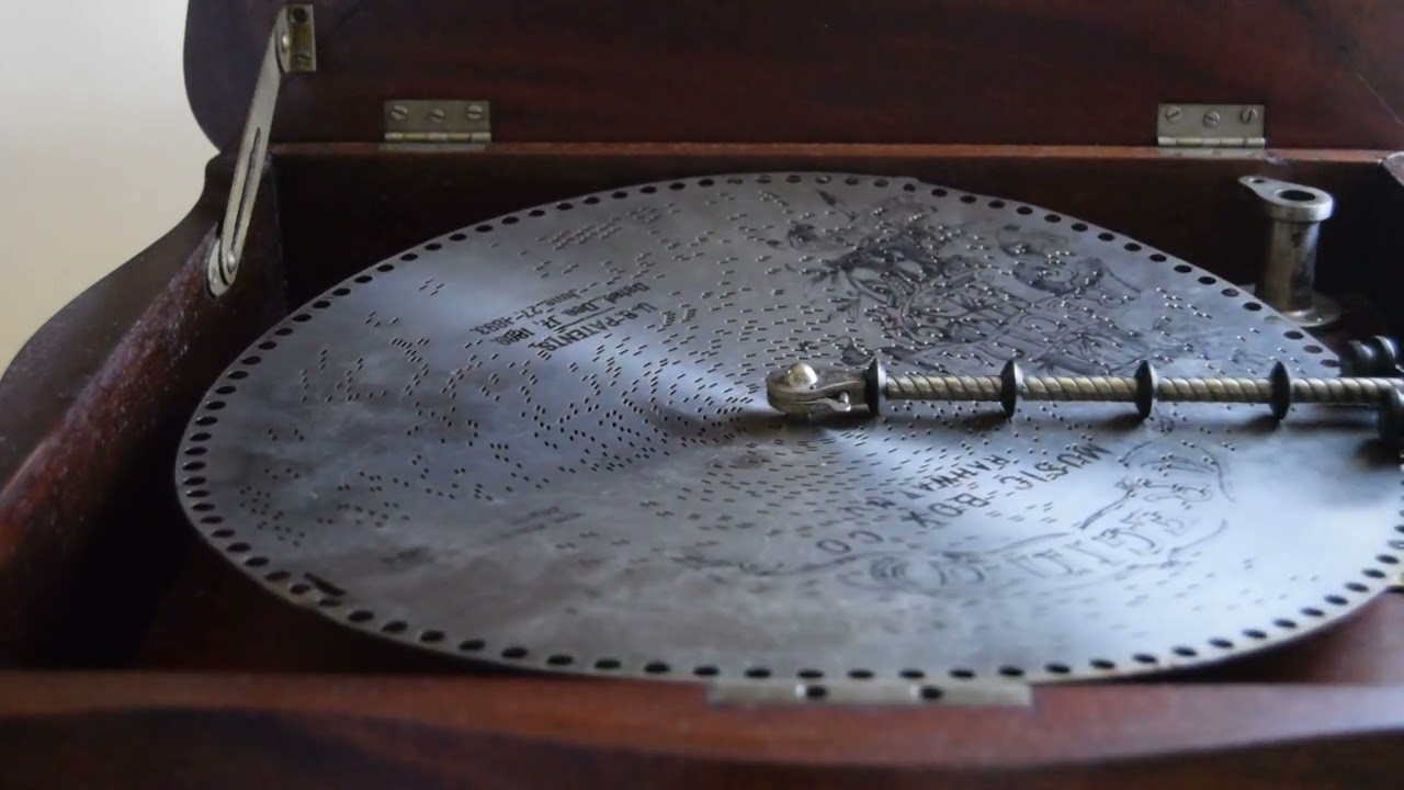15.5 inch Reginaphone playing Wine, Women and Song