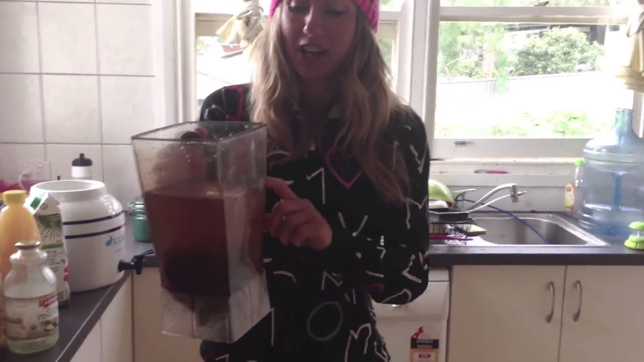 All the fruit I ate today! Fully Raw Vegan food diary