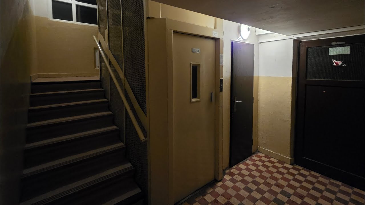 Single-speed Transporta in a barred shaft to 10 floors! @ Jilemnického 53, Martin 🇸🇰