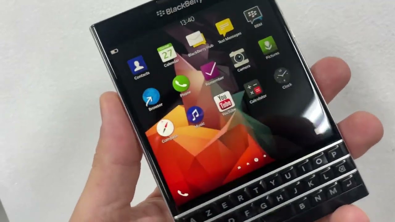 Blackberry passport in 2023 bbos 10.3.3 trải nghiệm thực tế blackberry passport sử dụng