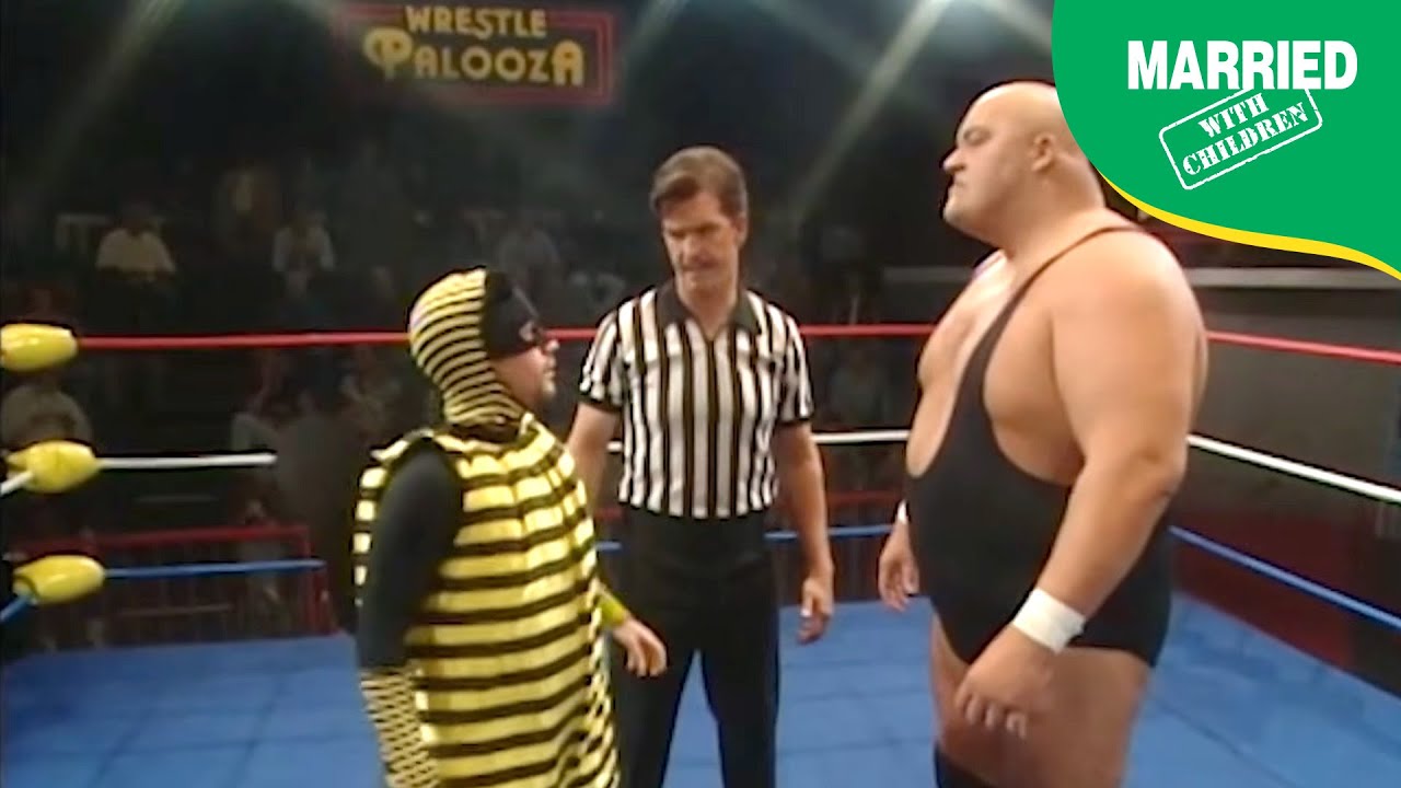 Bud's Wrestling Debut: Enter 'Bubblebee Bud'! | Married With Children