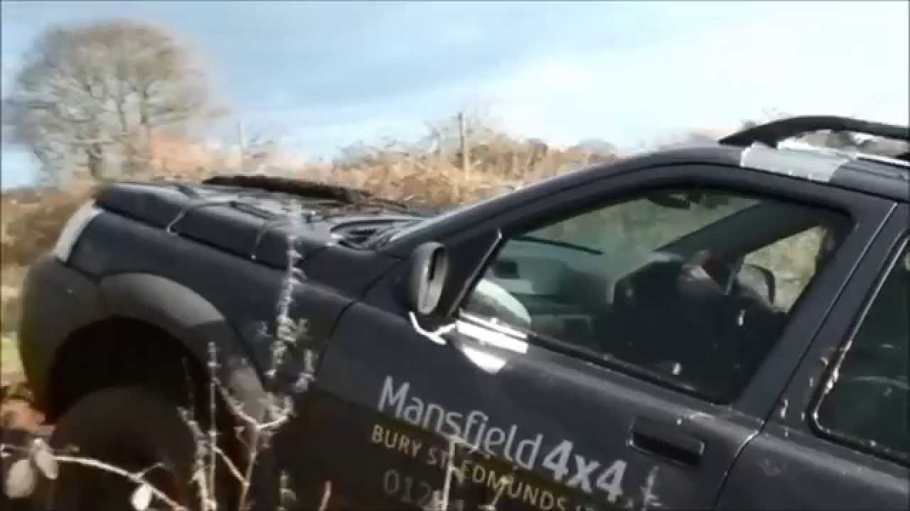 Mansfield 4x4 Freelander offroad