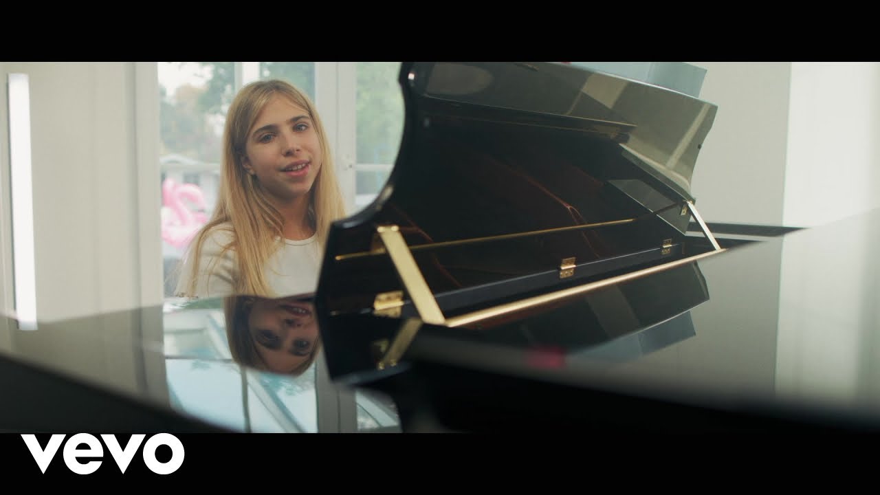 Julia - Kaboom