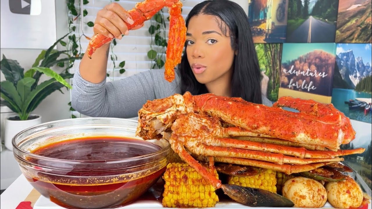 KING CRAB SEAFOOD BOIL MUKBANG | SEAFOOD BOIL MUKBANG| KING CRAB | SPICY BUTTER