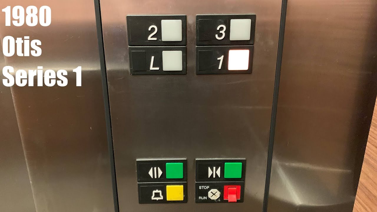 1980 Otis Hydraulic Elevator @ 444 S Rand Rd - Lake Zurich, IL