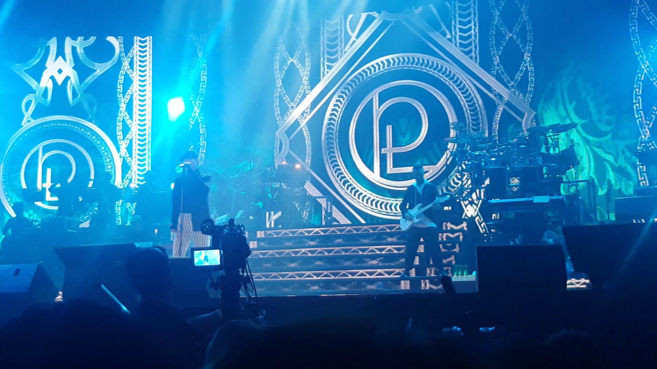 Versace on the floor #4chairs