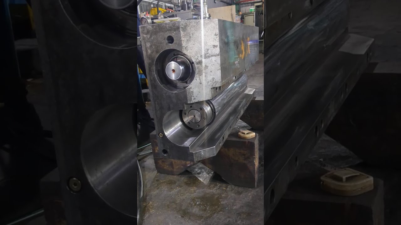 五呎軋機-BEND油壓缸整修(DS右側)125*70*380+125*70*207.5+125*70*264.5(0103)