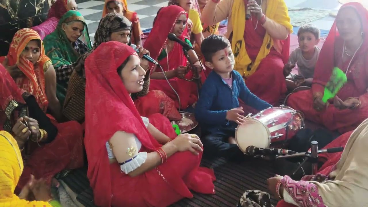 Shivam bhal ki bahu hi pyaari dholak ke saath bhajan🌹🌹🌹🌹🌹🌹🌹🌹