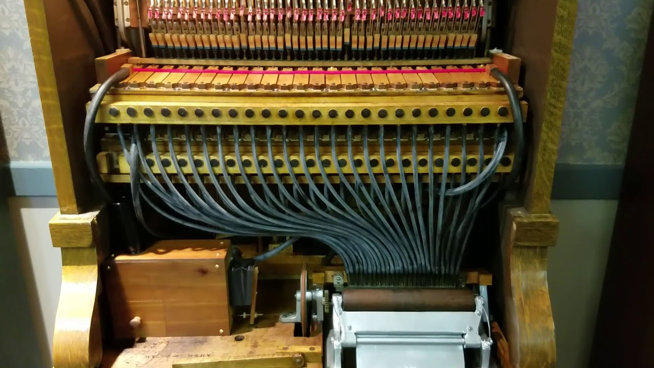 1905 Peerless 44 Piano Plays 