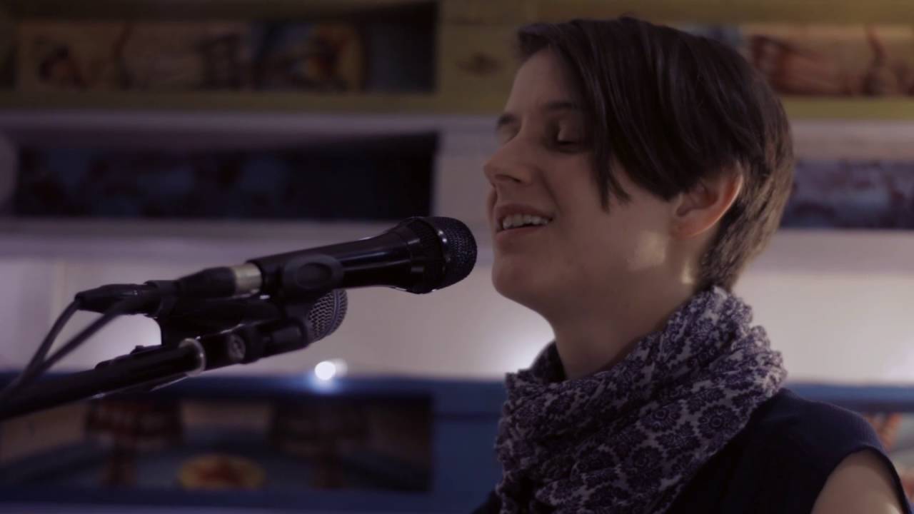 Ángela Tröndle & Pippo Corvino live @ die werkbank Vienna