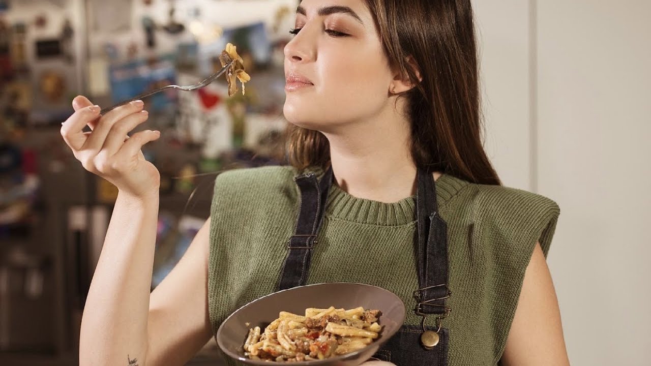 Ai fornelli con Nilufar | Caserecce carciofi e salsiccia | S1P7