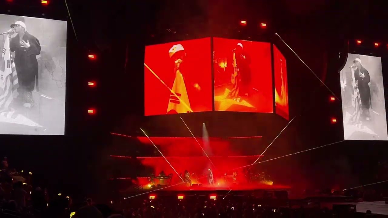 G-Dragon - Can't Help Falling in Love (2025.08.31 Übermensch -  Las Vegas Tmobile Arena) [HD FANCAM]