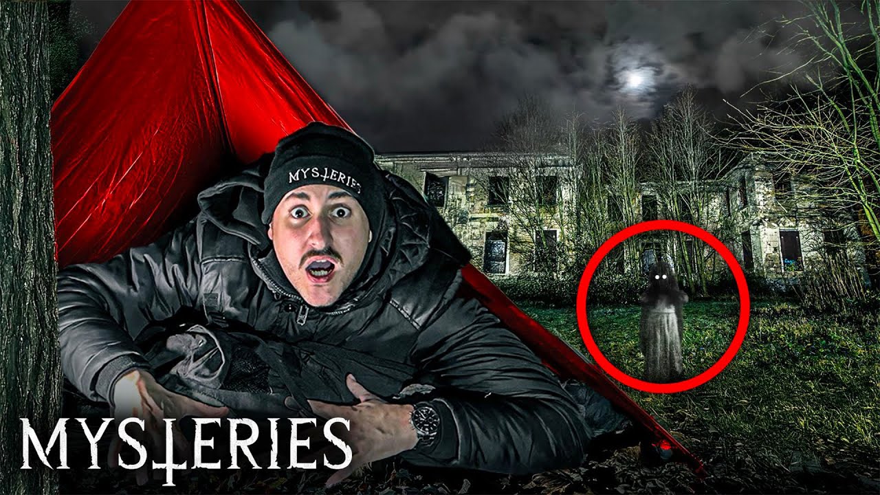 Wir ÜBERNACHTEN im HEIMGESUCHTEN Schloss WOLFSKUHLEN! 😨