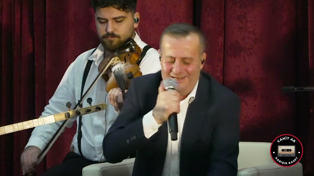 Cahit Ak İle Karışık Kaset-Magusa Limanı-Anadolu Orkestrası