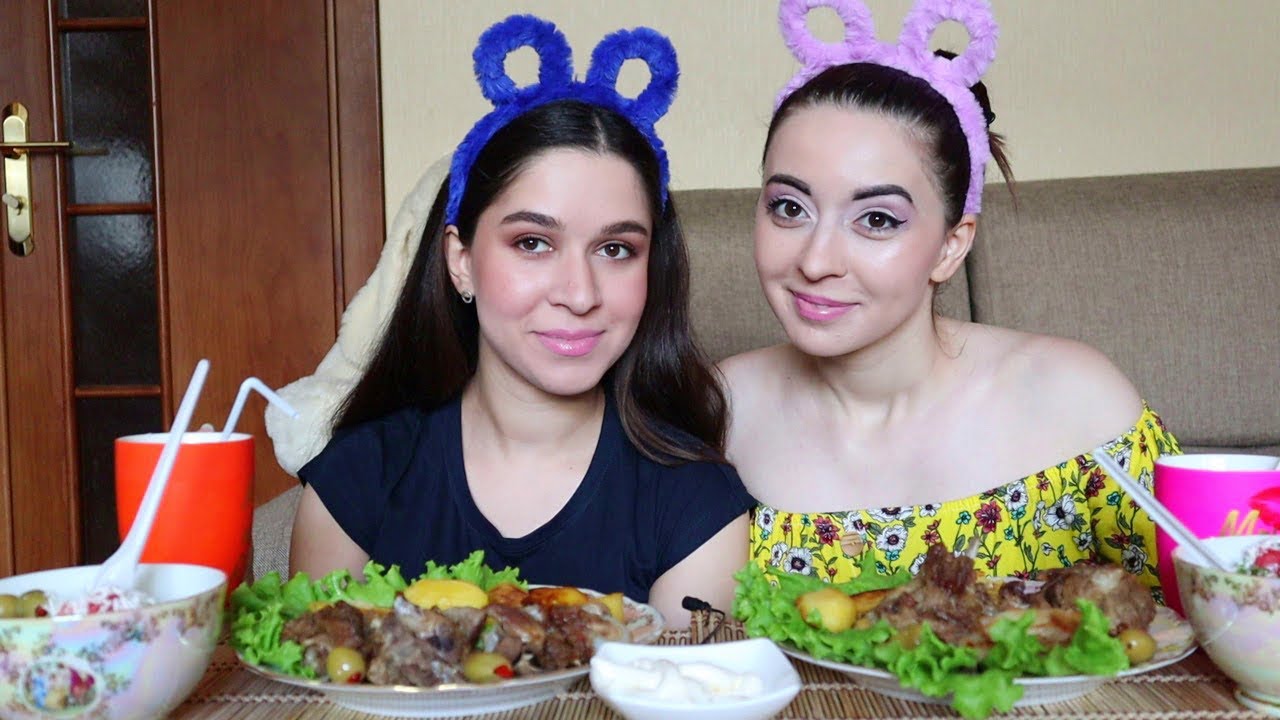ОБЖИРАЛОВКА ПОДРУЖЕК /  ЖАРКОЕ И БАРАНИНЫ / MUKBANG asmr / Ayka Emilly