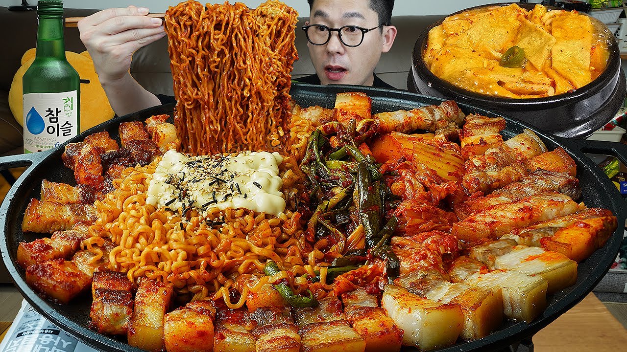 ASMR MUKBANGㅣPork Belly & Fire Noodles & Fish cake soupㅣEATING SHOW
