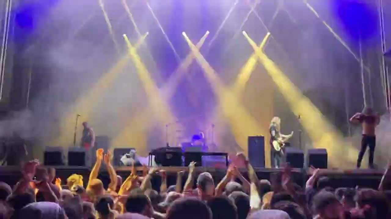 Lendakaris muertos - Oso panda 2022 Rivas Rock