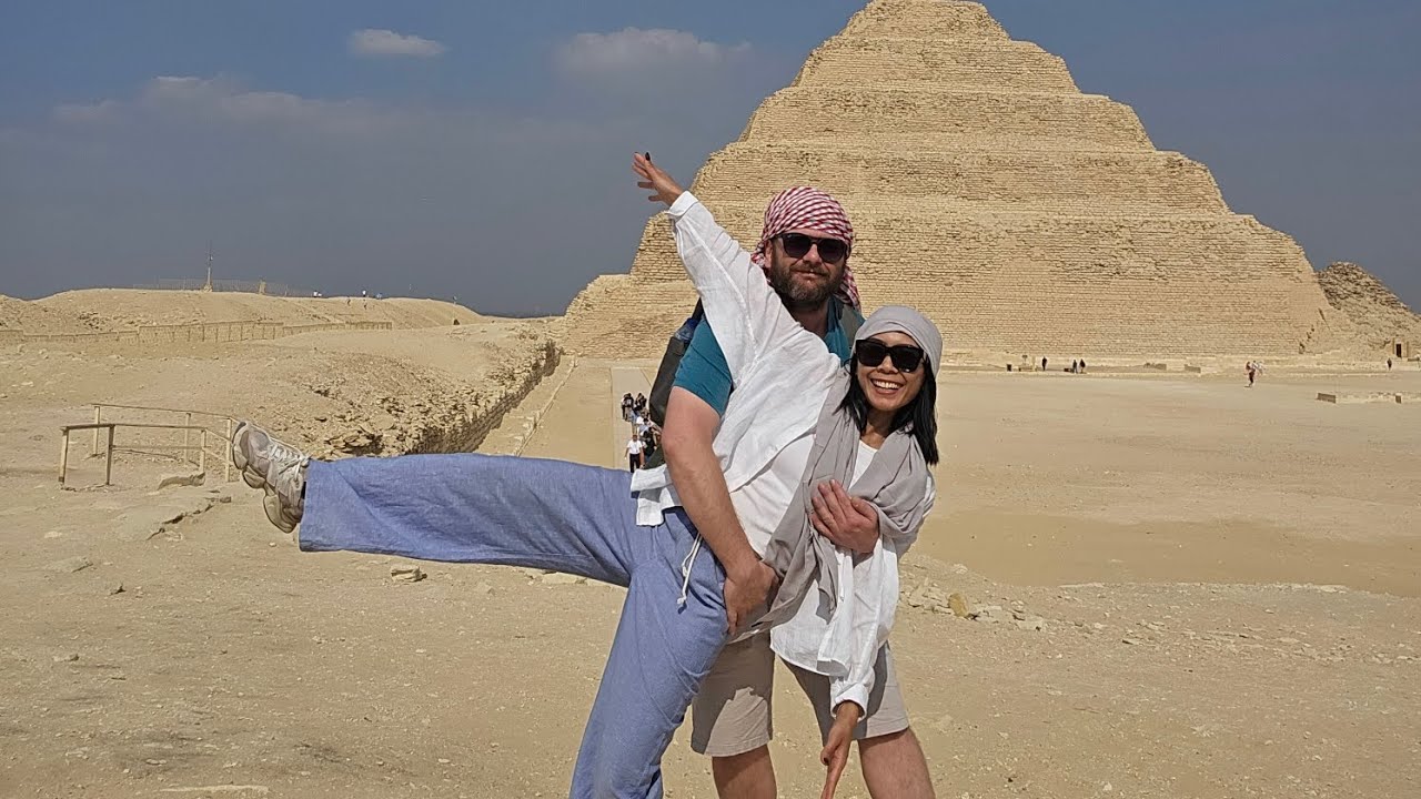 YUK JALAN JALAN ONLINE LIHAT PYRAMID BARENG ETEH DAN AKANG