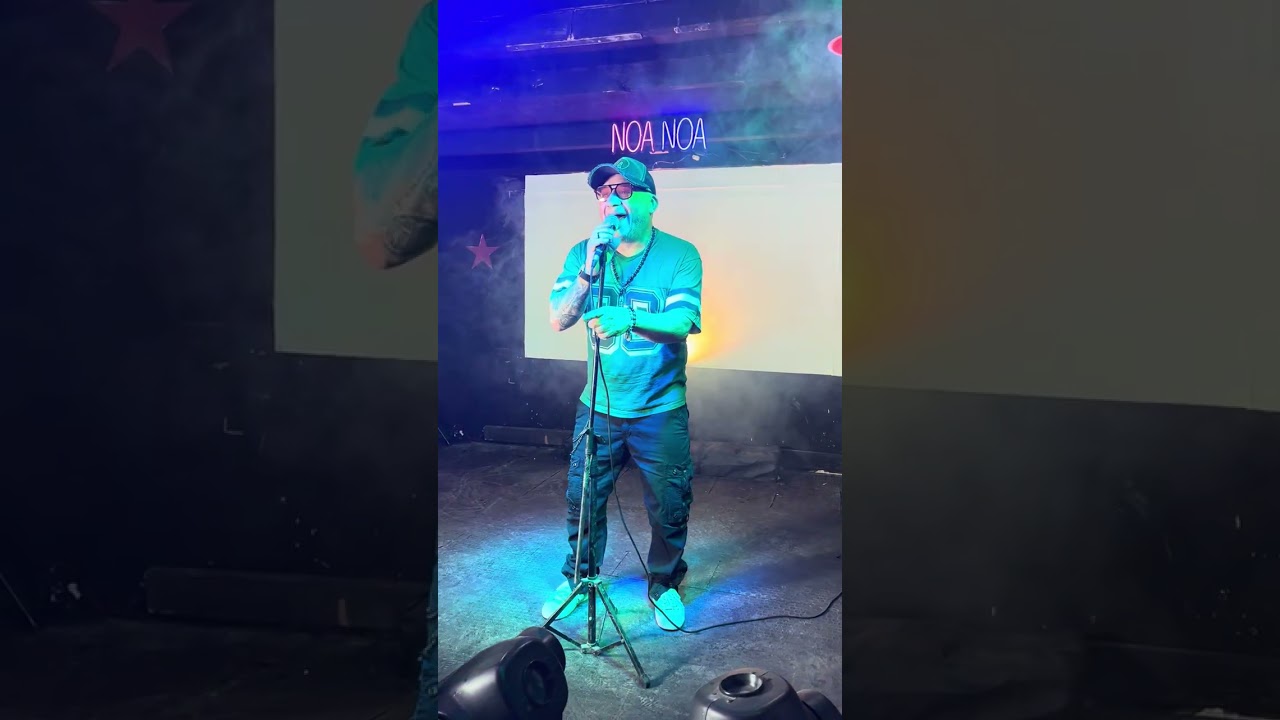 RUBEN BONA en “ HAY SHOW EN EL FONDO”