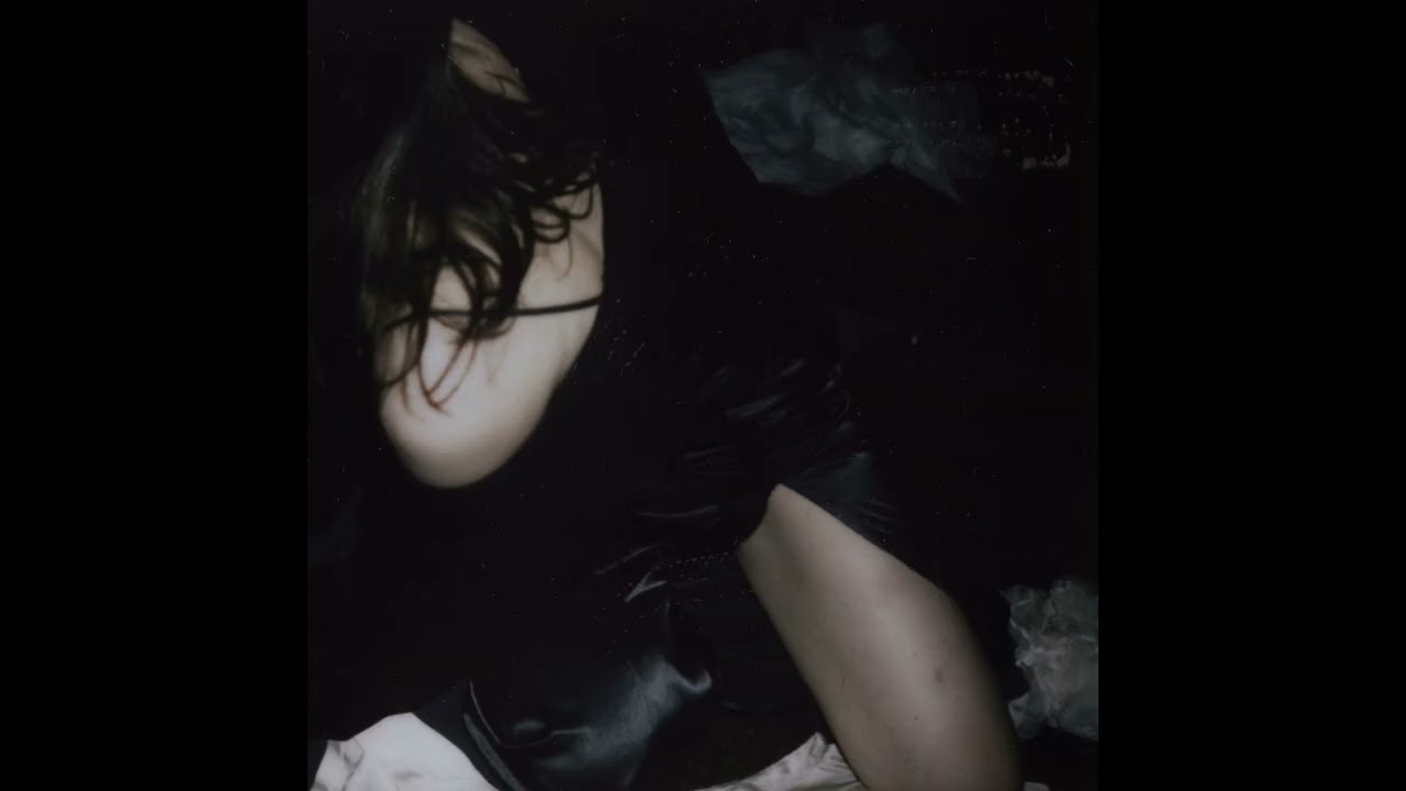 Charlène Dannancier - Revolver [Single]