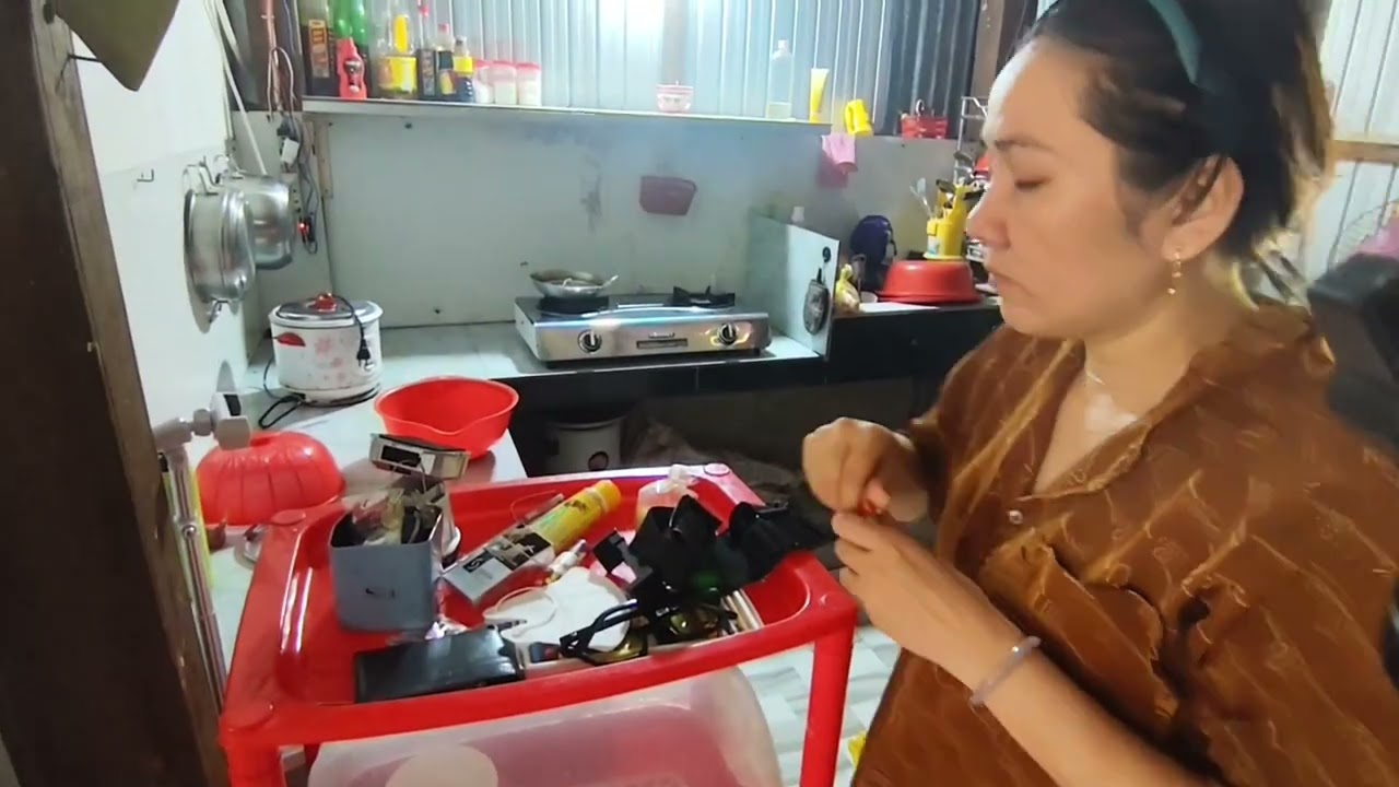 Vlog dọn dẹp nhà , mệt mỏi khi bệnh mà nhìn căn nhà hết muốn bệnh
