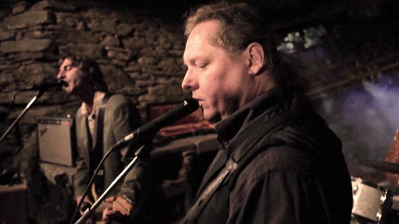 THE BASE - Blame it on the Moondog (official Video)