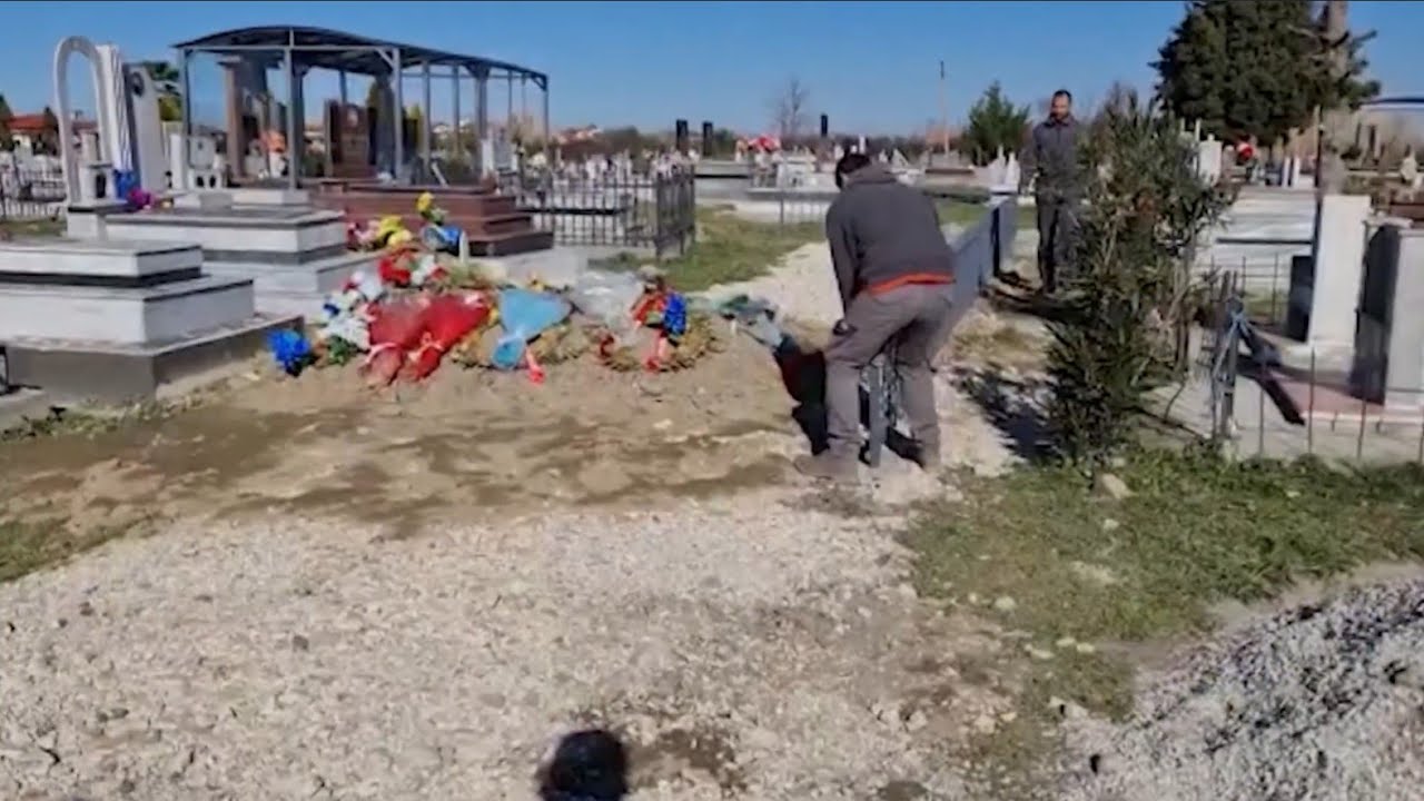 Konflikt për varrezat në Fier, banorët e Ferrasit ankohen për zaptim të parcelës