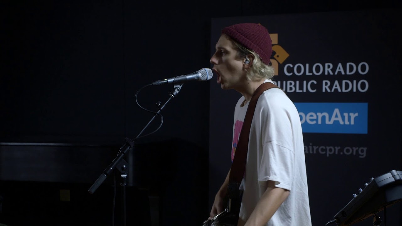 Methyl Ethel plays 