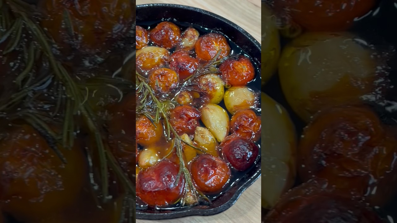 Grzanki z czosnkiem i pomidorkami koktajlowymi