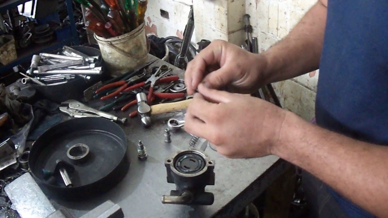 Montando a bomba hidráulica do gol !!!  (013)