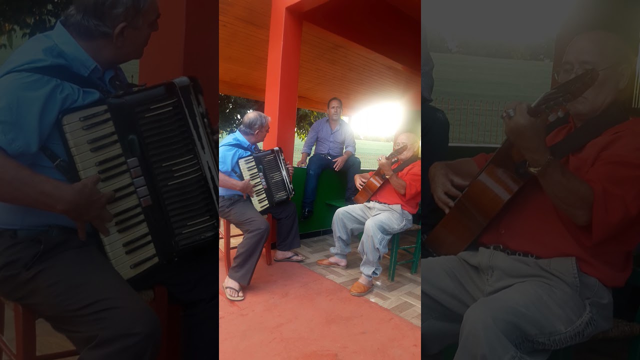 GA&Uacute;CHO TRISTE- GAUCHINHO DAS MISS&Otilde;ES